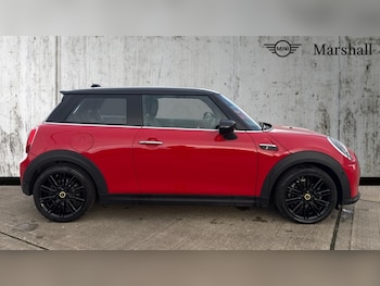 Used MINI Hatch 2022 for sale - 76874452: Photo