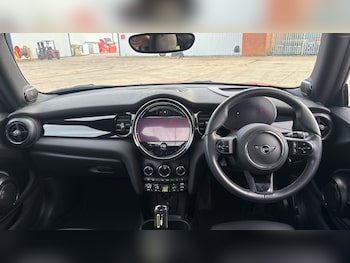 Used MINI Hatch 2022 for sale - 76874452: Photo