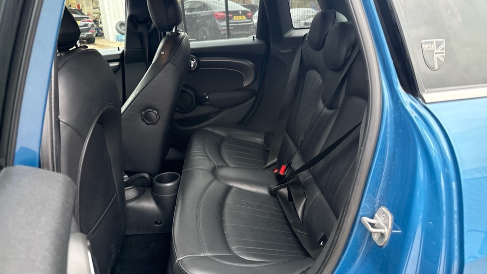 Used MINI Hatch 2022 for sale - 76580130: Photo 12