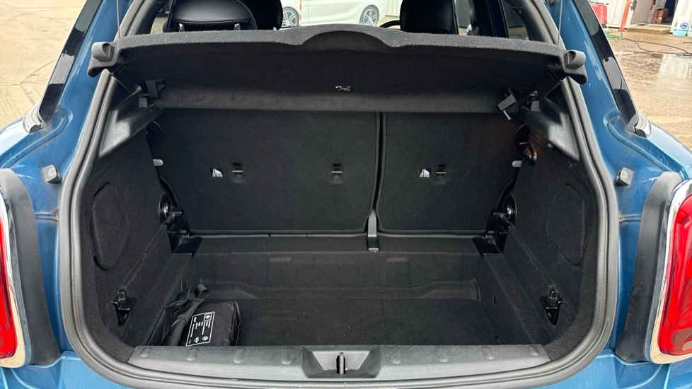 Used MINI Hatch 2022 for sale - 76580130: Photo 13