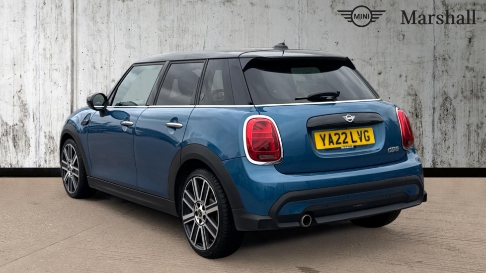 Used MINI Hatch 2022 for sale - 76580130: Photo 2