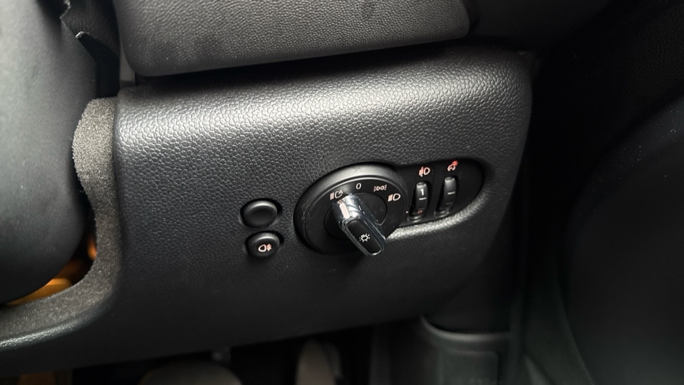 Used MINI Hatch 2022 for sale - 76580130: Photo 32