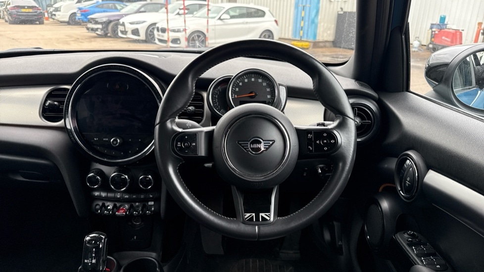 Used MINI Hatch 2022 for sale - 76580130: Photo 5