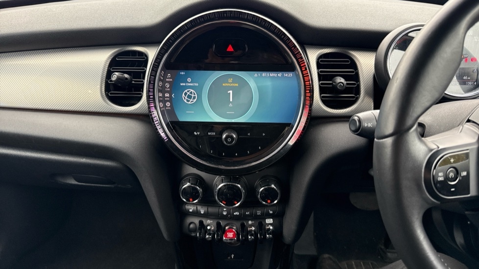 Used MINI Hatch 2022 for sale - 76580130: Photo 8