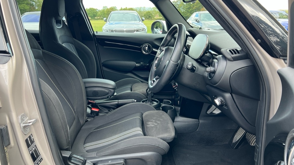 Used MINI Hatch 2021 for sale - 75916786: Photo 11