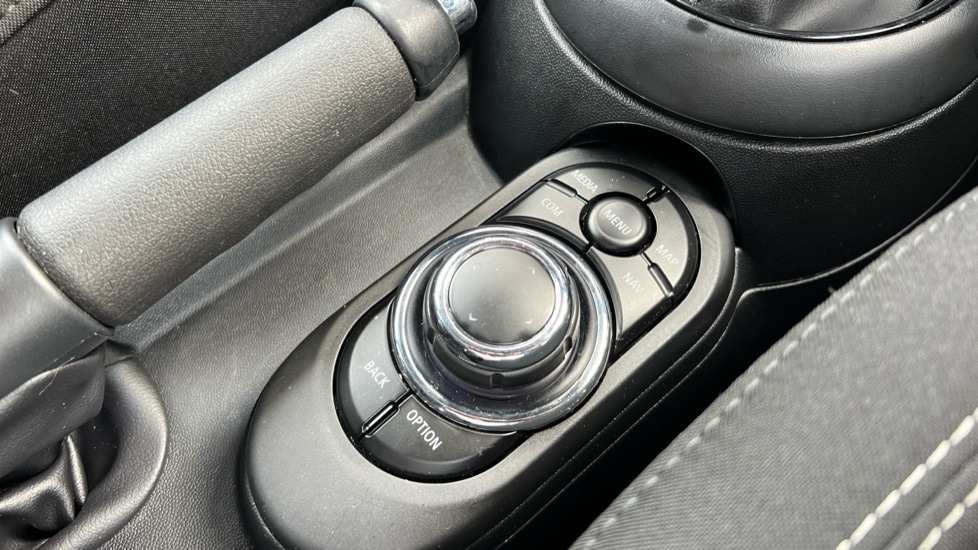 Used MINI Hatch 2021 for sale - 75916786: Photo 19