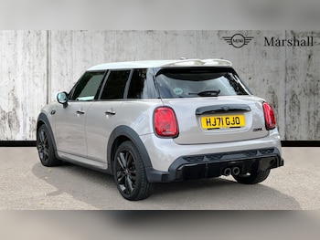 Used MINI Hatch 2021 for sale - 75916786: Photo