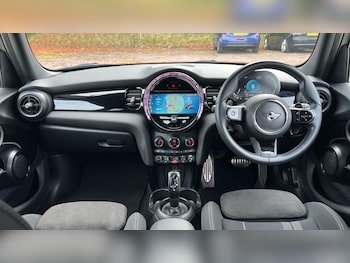 Used MINI Hatch 2021 for sale - 75916786: Photo