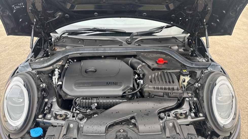 Used MINI Convertible 2021 for sale - 76366471: Photo 21