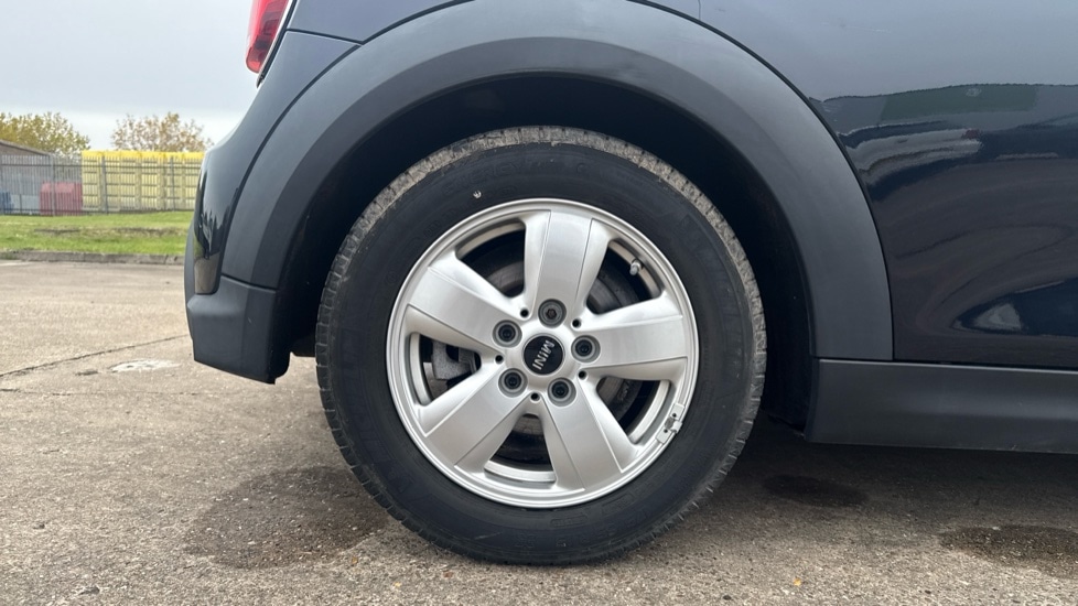 Used MINI Convertible 2021 for sale - 76366471: Photo 27