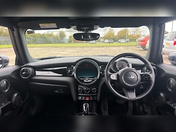 Used MINI Convertible 2021 for sale - 76366471: Photo