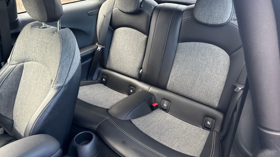 Used MINI Hatch 2022 for sale - 76894548: Photo 12