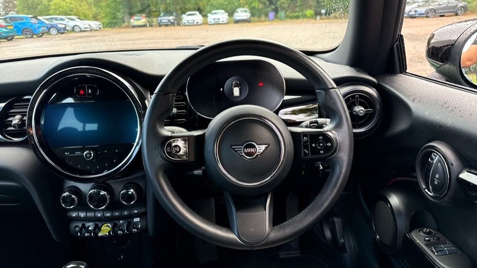 Used MINI Hatch 2022 for sale - 76894548: Photo 5