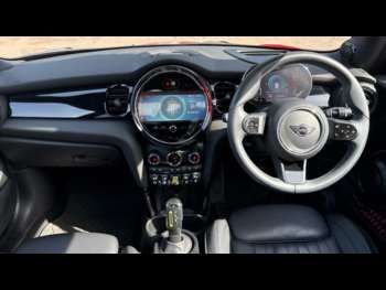 Used MINI Hatch 2022 for sale - 75108460: Photo