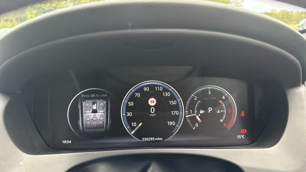 Used Jaguar F-Pace 2017 for sale - 75952410: Photo 13
