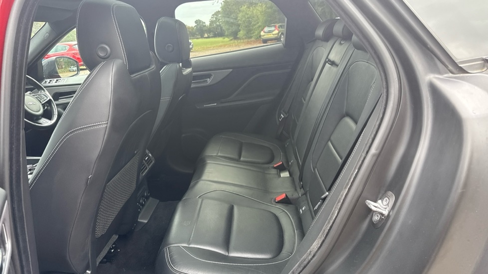 Used Jaguar F-Pace 2017 for sale - 75952410: Photo 14