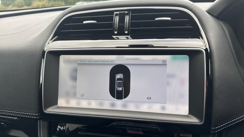 Used Jaguar F-Pace 2017 for sale - 75952410: Photo 25