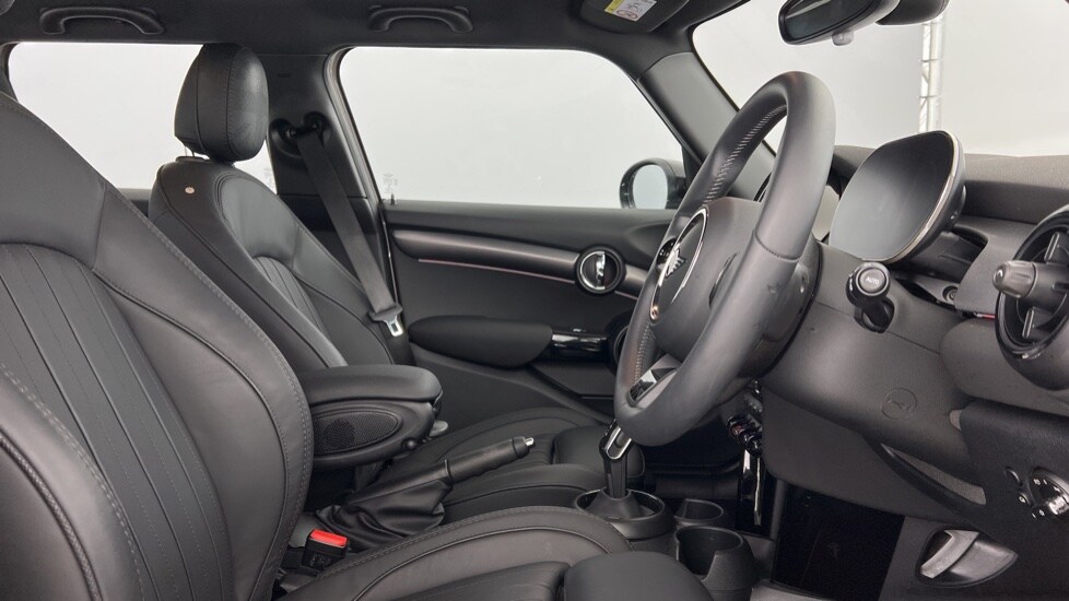 Used MINI Cooper 2023 for sale - 76493926: Photo 11