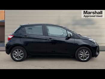 Used Toyota Yaris 2017 for sale - 74377905: Photo