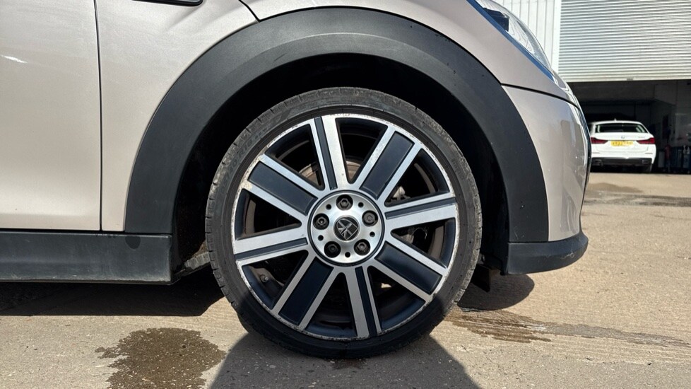 Used MINI Hatch 2022 for sale - 75929720: Photo 14