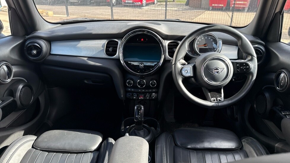 Used MINI Hatch 2022 for sale - 75929720: Photo 4