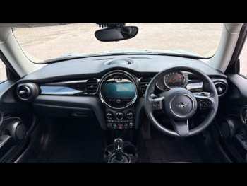 Used MINI Hatch 2023 for sale - 74962843: Photo