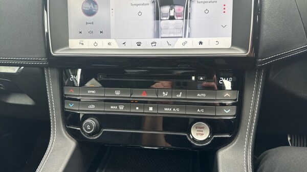 Used Jaguar F-Pace 2017 for sale - 76191021: Photo 26