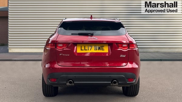 Used Jaguar F-Pace 2017 for sale - 76191021: Photo 4