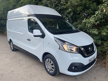 Used Nissan NV300 2020 for sale - 79302256: Photo