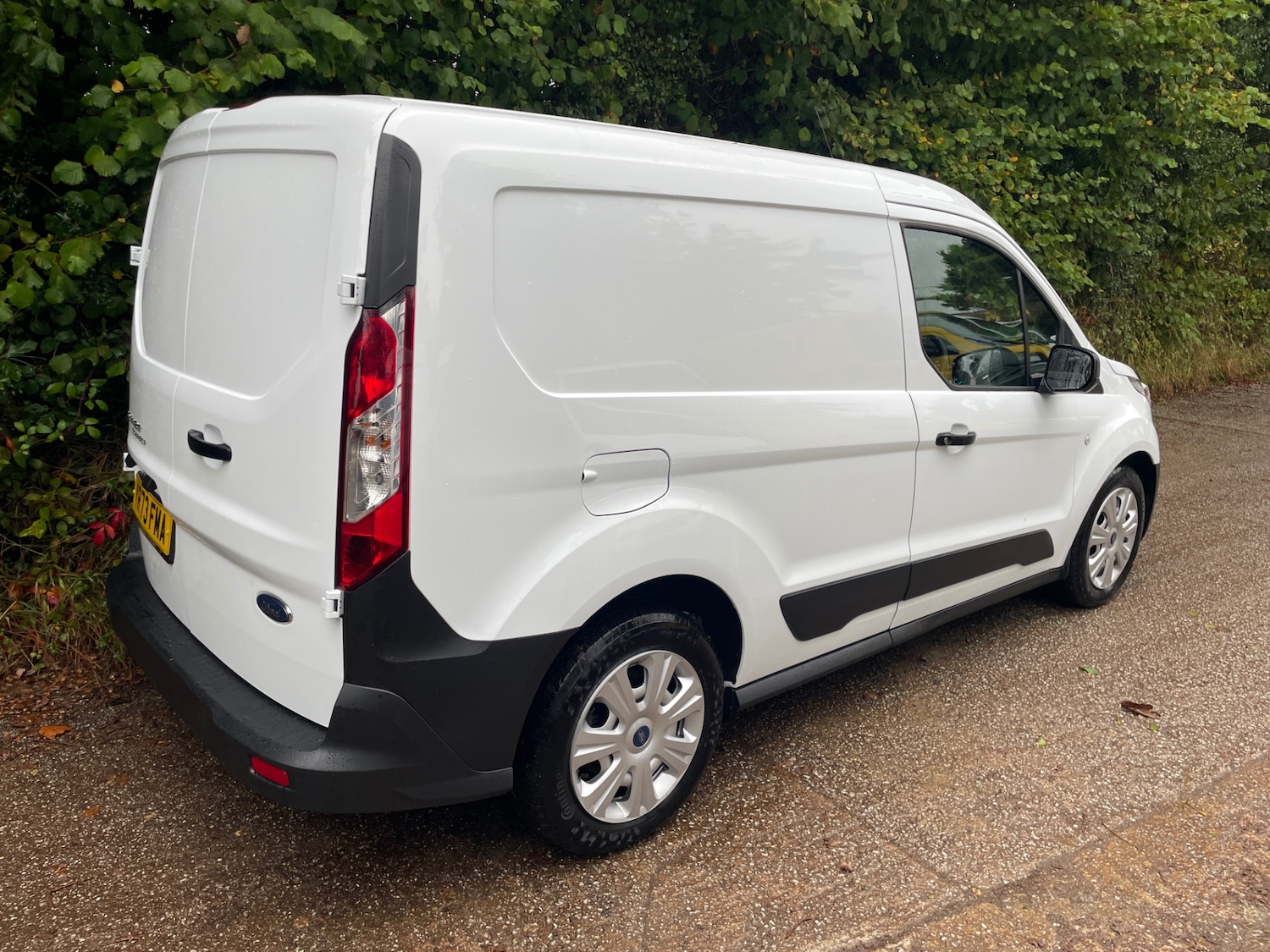 Used Ford Transit Connect 2023 for sale - 76170384: Photo 2