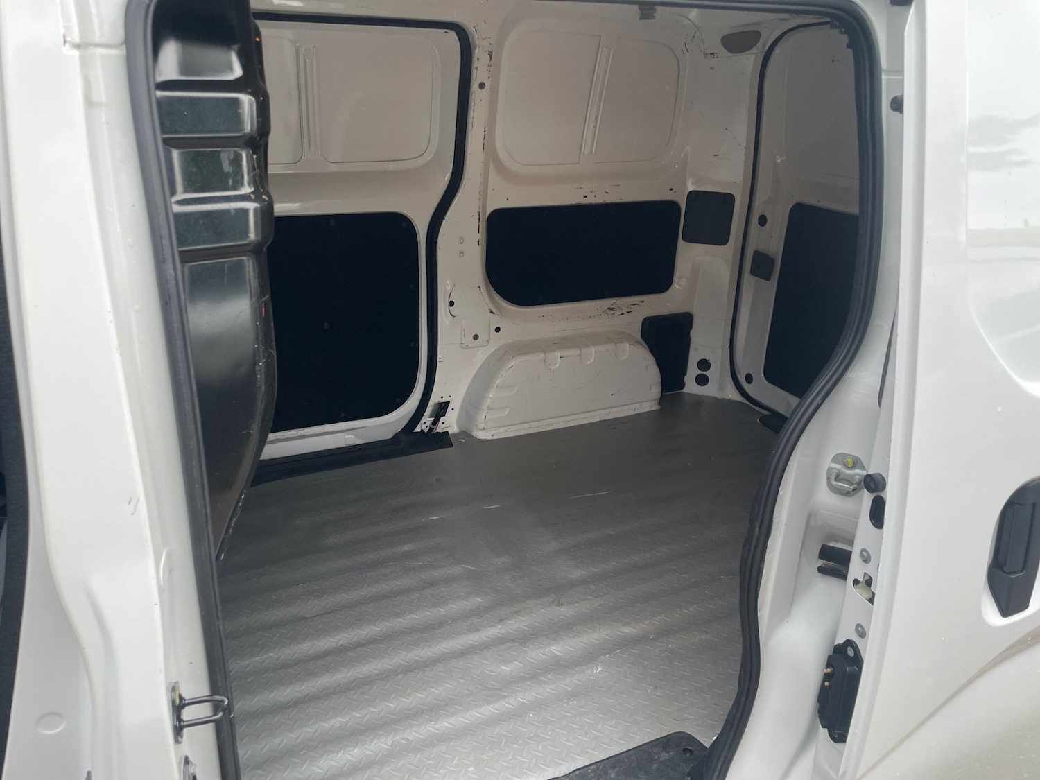 Used Nissan NV200 2015 for sale - 76075654: Photo 10