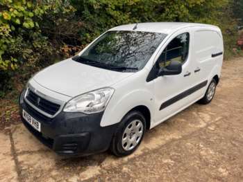 Used Peugeot Partner 2018 for sale - 69297363: Photo