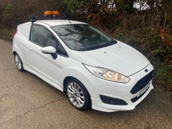 Used Ford Fiesta 2017 for sale - 69790689: Photo