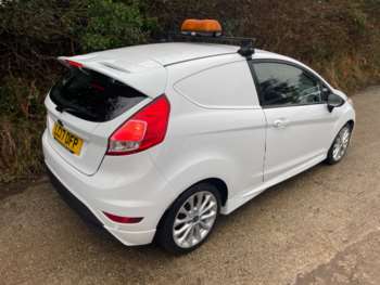 Used Ford Fiesta 2017 for sale - 69790689: Photo