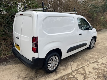 Used Peugeot Partner 2020 for sale - 77578522: Photo