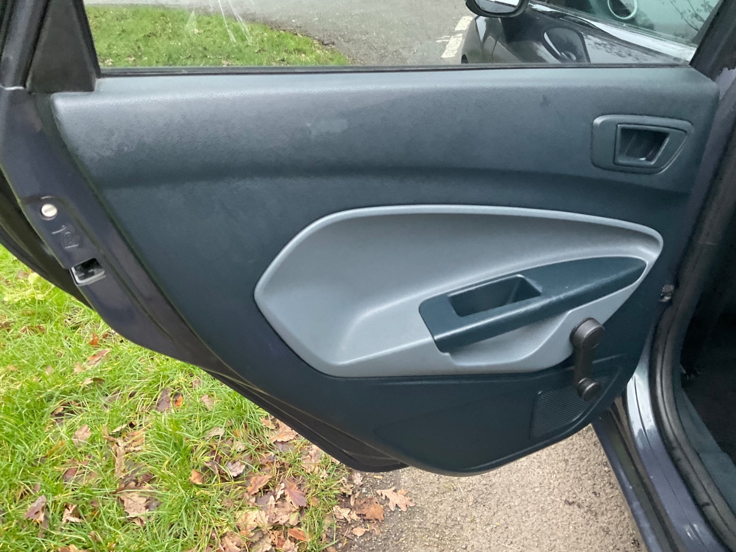 Used Ford Fiesta 2011 for sale - 77431948: Photo 14