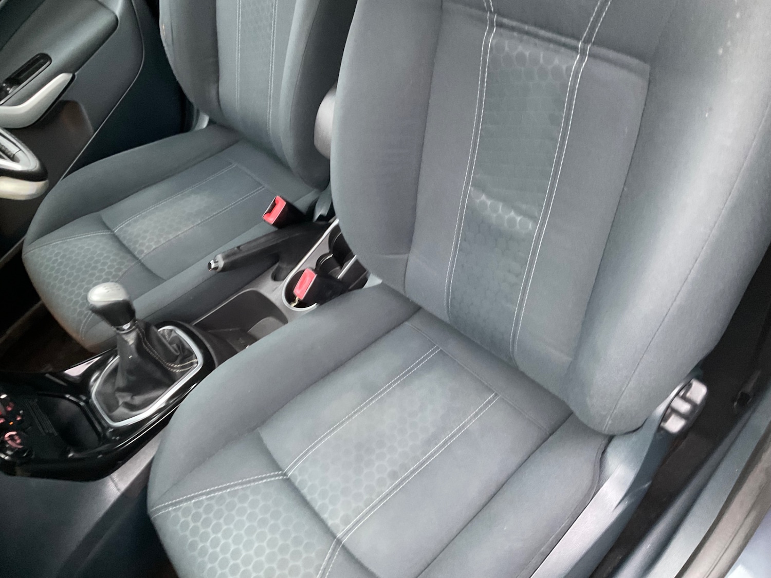 Used Ford Fiesta 2011 for sale - 77431948: Photo 15