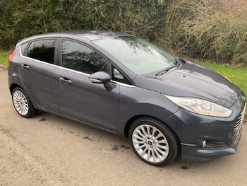 Used Ford Fiesta 2011 for sale - 77431948: Photo