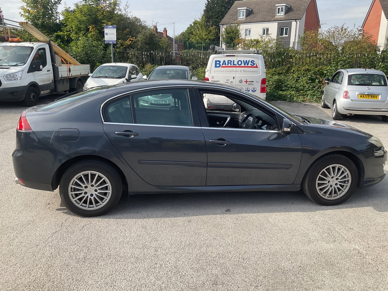 Used Renault Laguna 2011 for sale - 76518537: Photo 8