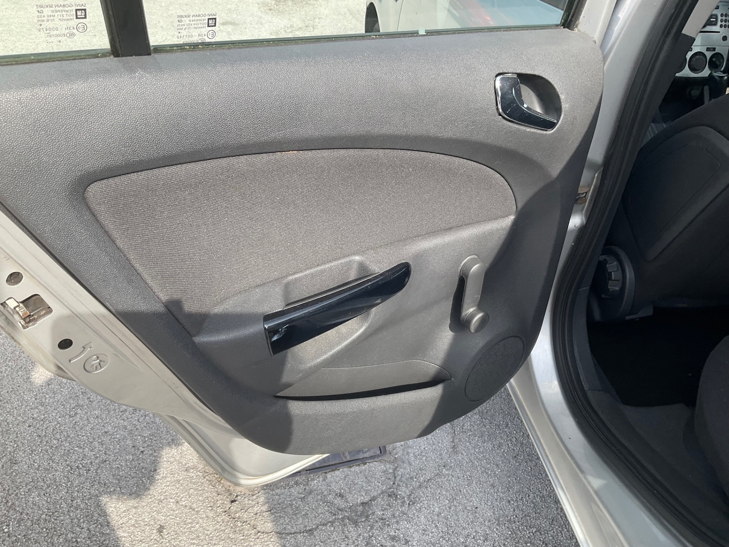 Used Vauxhall Corsa 2010 for sale - 76030270: Photo 11