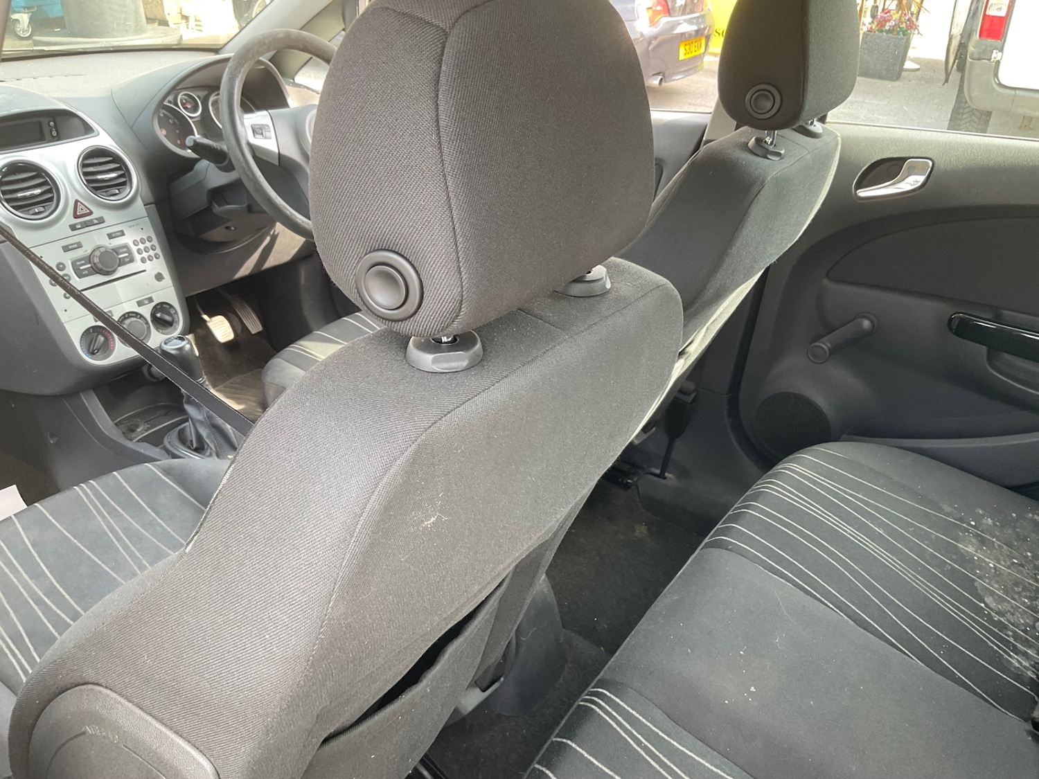 Used Vauxhall Corsa 2010 for sale - 76030270: Photo 14