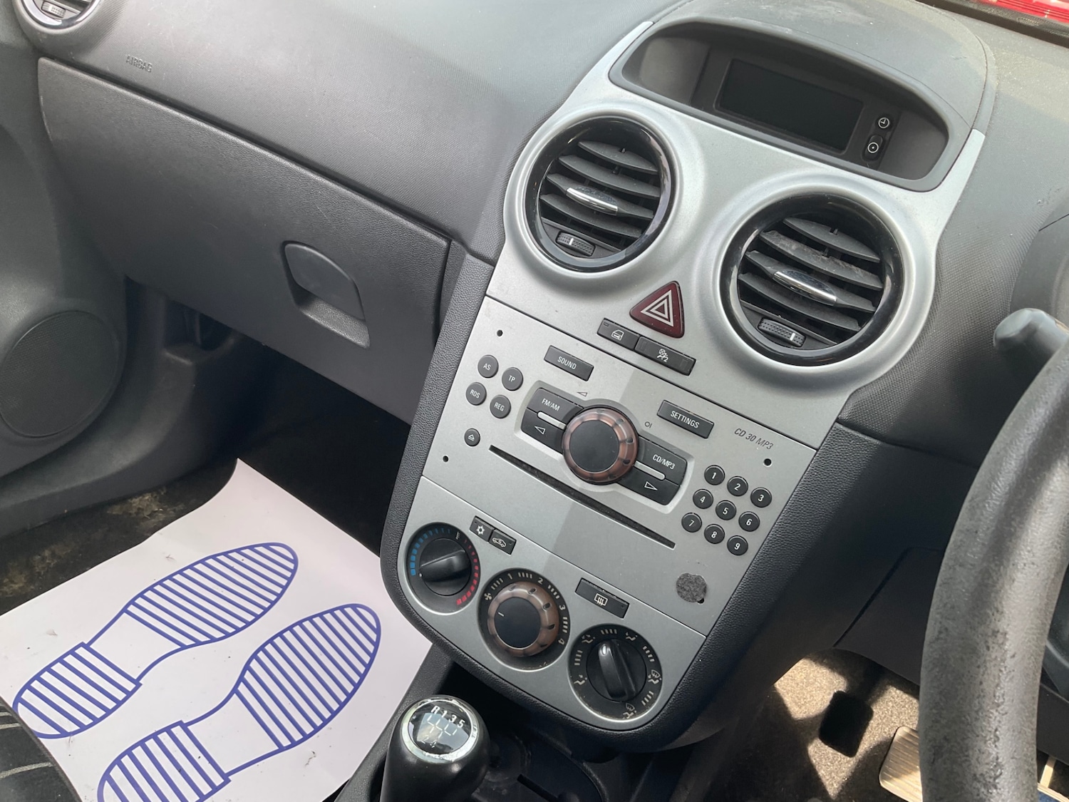 Used Vauxhall Corsa 2010 for sale - 76030270: Photo 17