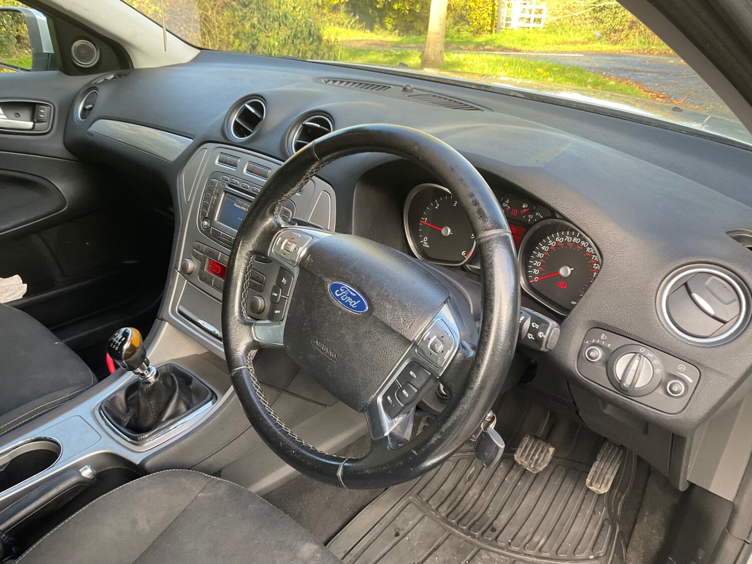 Used Ford Mondeo 2011 for sale - 77504547: Photo 21