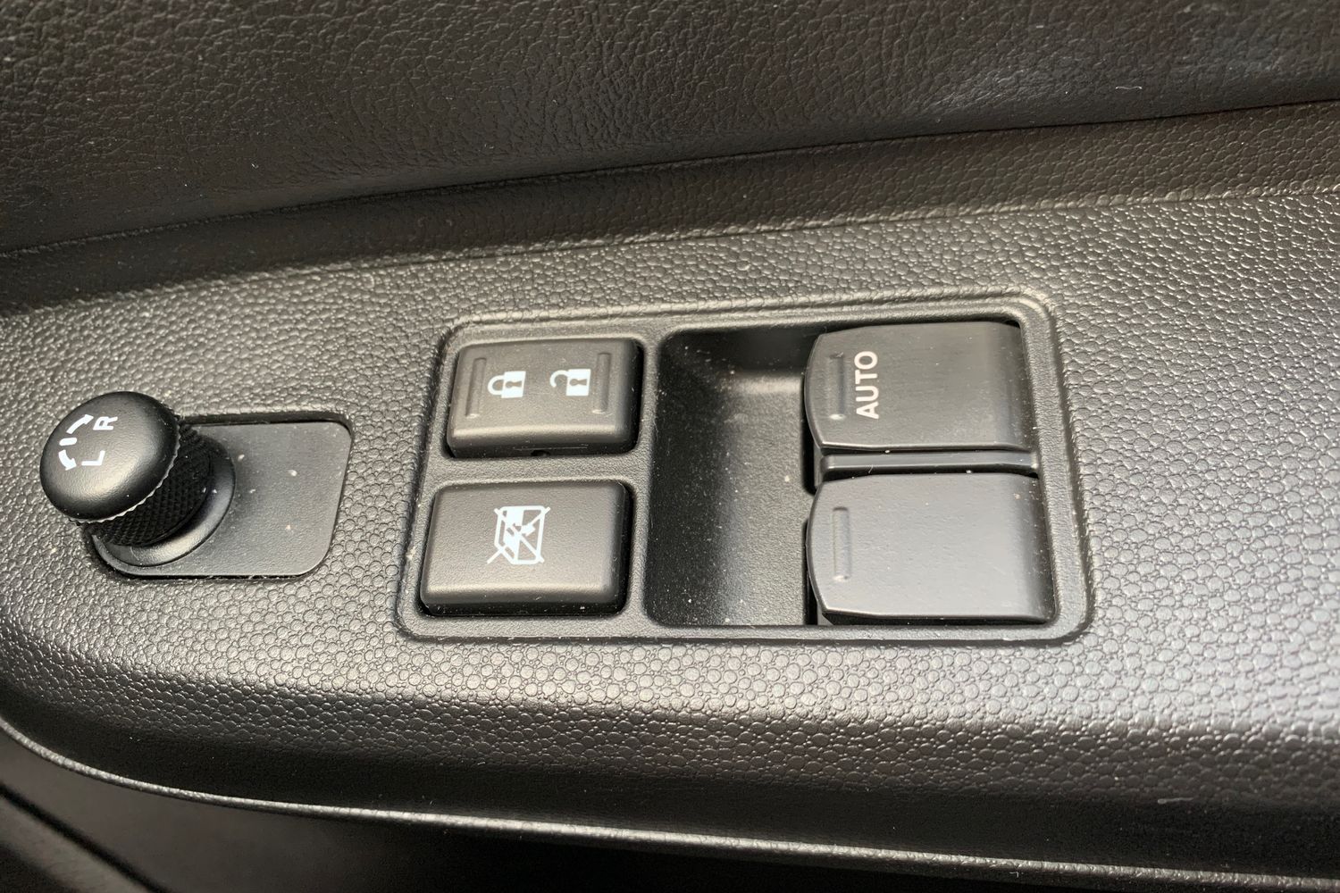 Used Suzuki Ignis 2023 for sale - 76400812: Photo 16