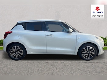 Used Suzuki Swift 2023 for sale - 75874093: Photo