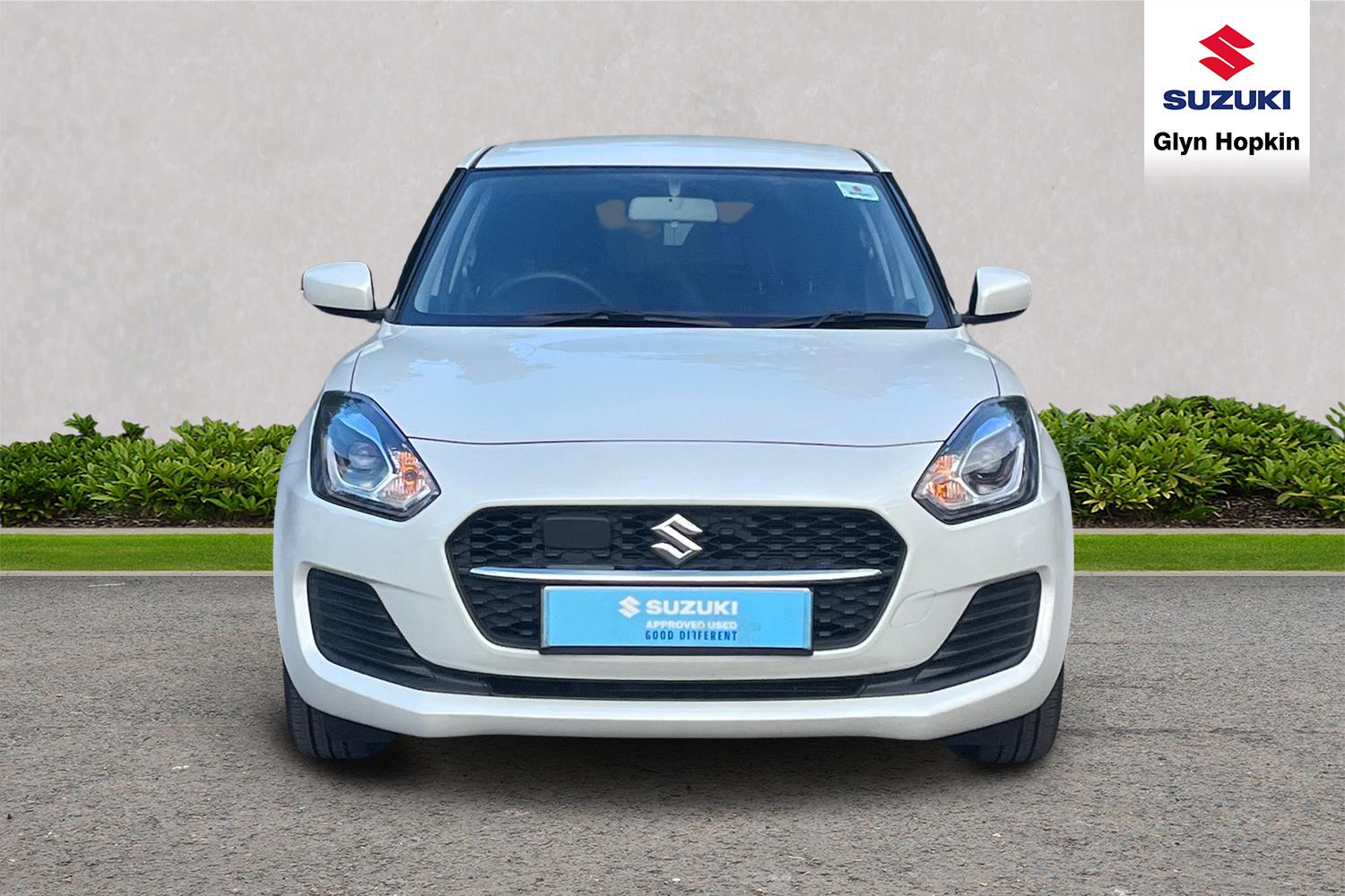 Used Suzuki Swift 2023 for sale - 75874093: Photo 8