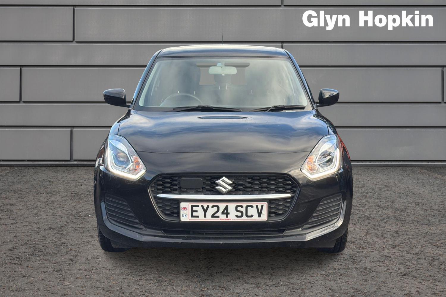 Used Suzuki Swift 2024 for sale - 77588456: Photo 8