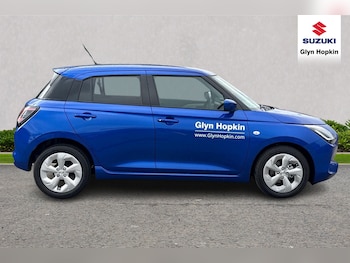 Used Suzuki Swift 2025 for sale - 76773405: Photo