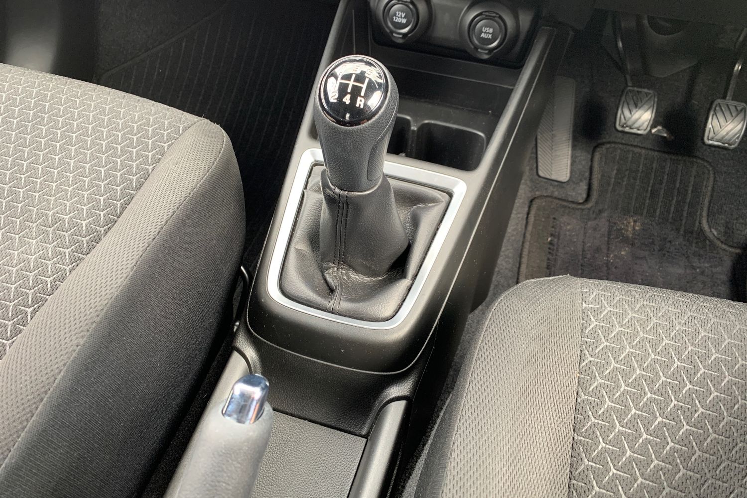 Used Suzuki Swift 2023 for sale - 75917012: Photo 14