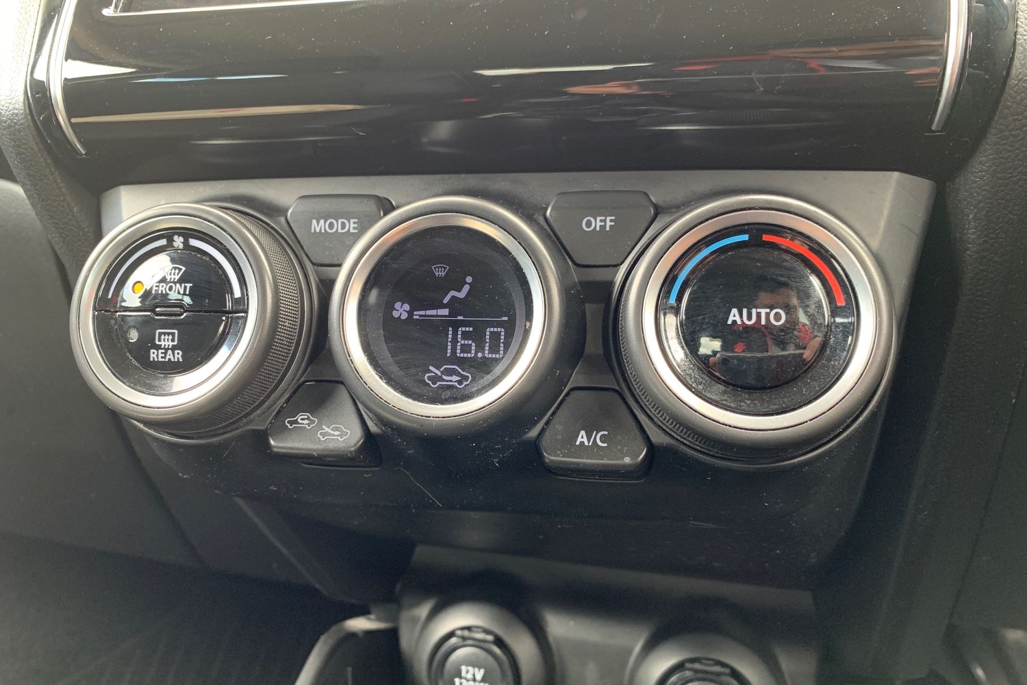 Used Suzuki Swift 2023 for sale - 75917012: Photo 15